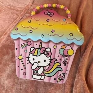 BOGO Hello Kitty Cupcake Storage Box